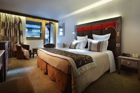 Szálloda Le Lana Courchevel