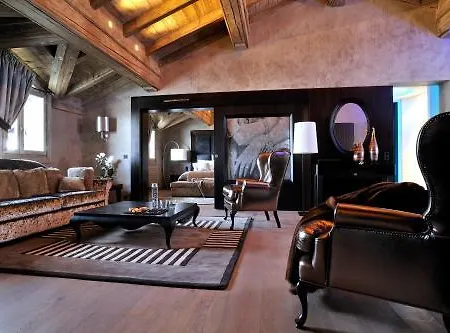 Szálloda Le Lana Courchevel